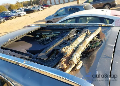 2016 Kia Sorento 3.3L Sxl z USA, uszkodzony, nr VIN 5XYPK4A50GG102767